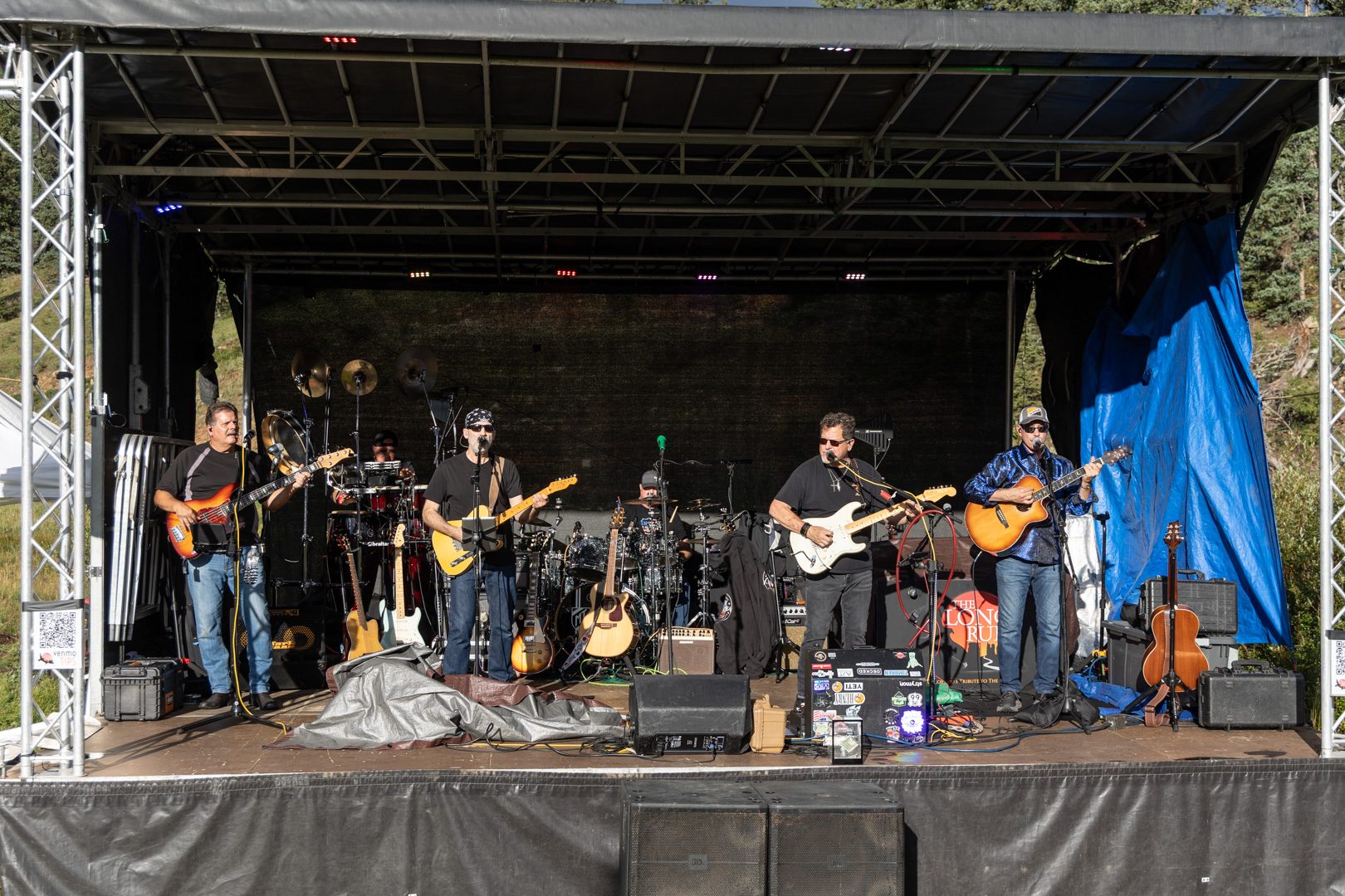 A country band playing the meadow stage at Elk Glade